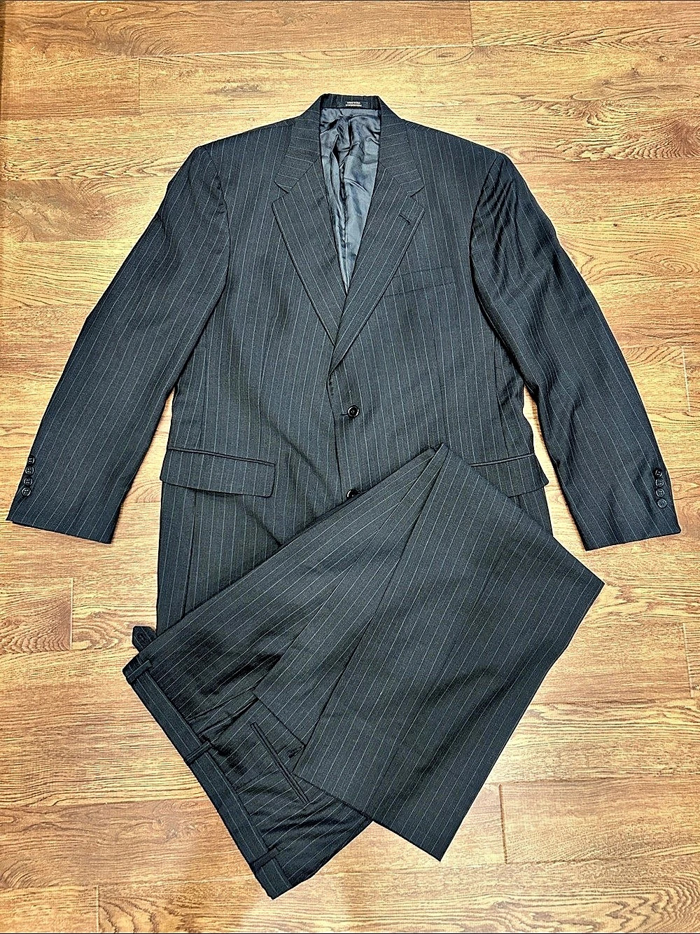 Hart Schaffner Marx Men's Pinstripe Suit 44L Like New